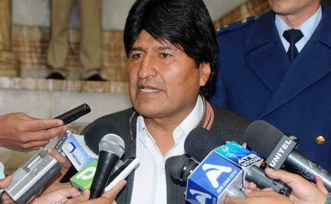 El presidente Evo Morales tras la reunión sostenida con miembros de la COB. Foto: ABI