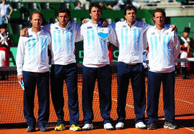 Los integrantes del equipo de Argentina posan. Foto: EFE