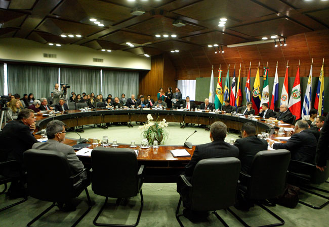 Encuentro previo a la cumbre de presidentes del Mercosur en Montevideo, Uruguay. Foto: EFE