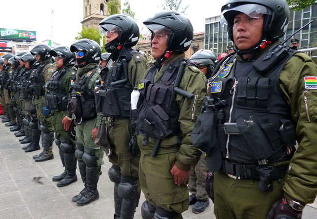 7.000 efectivos policiales coadyuvarán en las labores de seguridad cuando el Rally Dakar pase por Bolivia. Foto: ABI