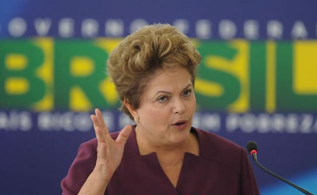 El papa aceptó grabar mensaje contra racismo para el Mundial, según Rousseff. Foto: EFE