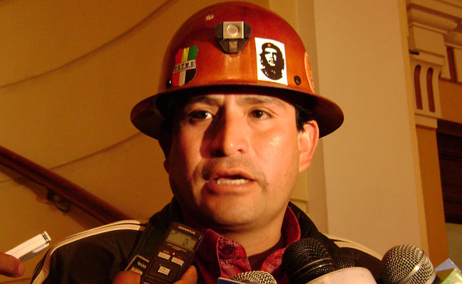 Miguel Pérez, secretario ejecutivo de la Federación Sindical de Trabajadores Mineros de Bolivia. Foto: ABI