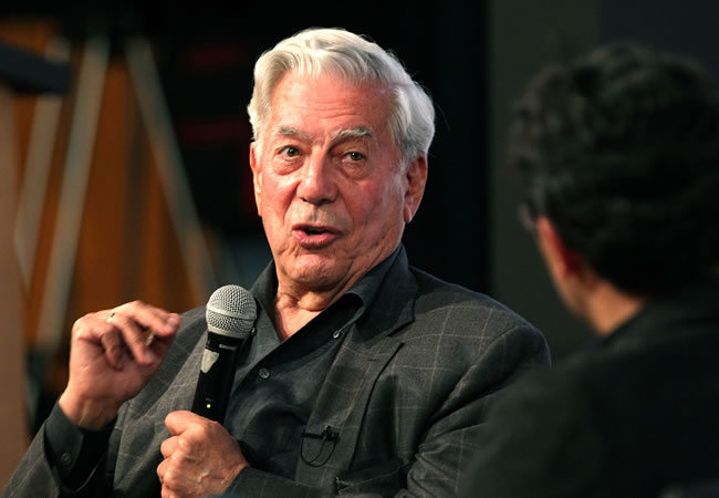 El nobel peruano Mario Vargas Llosa. Foto: EFE