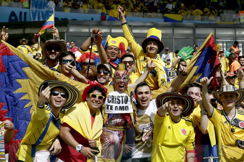 Los colombianos llenaron el Mineirão de Belo Horizonte. Foto: EFE