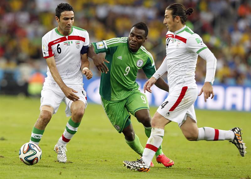 Нигерия иран. Нигерия красивые фото футбол. Нигерия и Туркменистан.