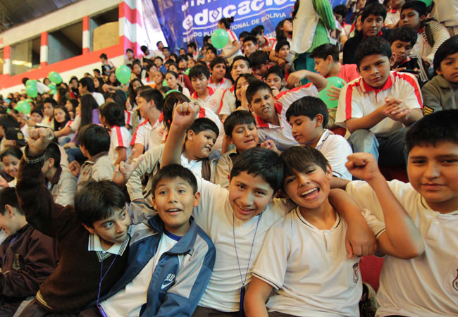 Cada año miles de niños y adolescentes participan en los Juegos Plurinacionales. Foto: ABI
