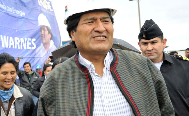 El presidente Evo Morales durante su visita a Warnes, Santa Cruz. Foto: ABI