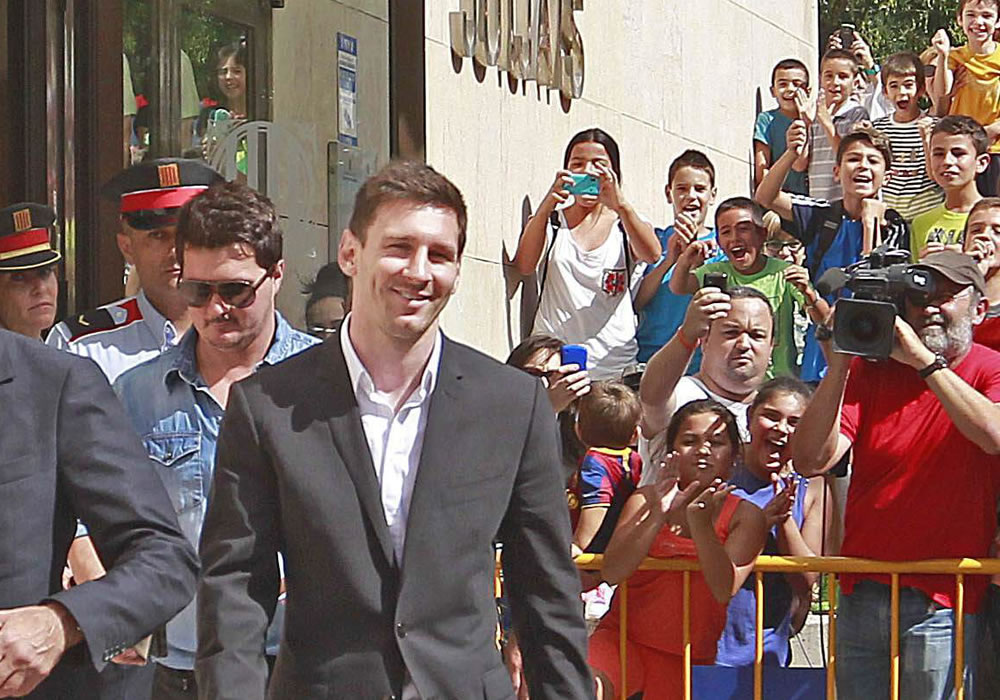 Juez rechaza exonerar a Messi y le deja a puertas de juicio por fraude fiscal. Foto: EFE