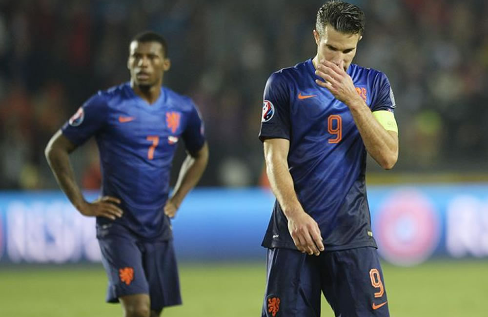 Holanda arranca con derrota e Italia convence en el estreno oficial de Conte. Foto: EFE