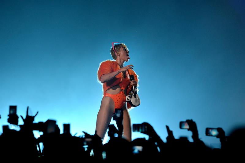 Miley Cyrus en concierto en México. Foto: EFE