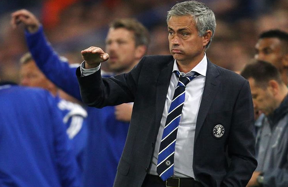 El director técnico del Chelsea, Jose Mourinho. Foto: EFE