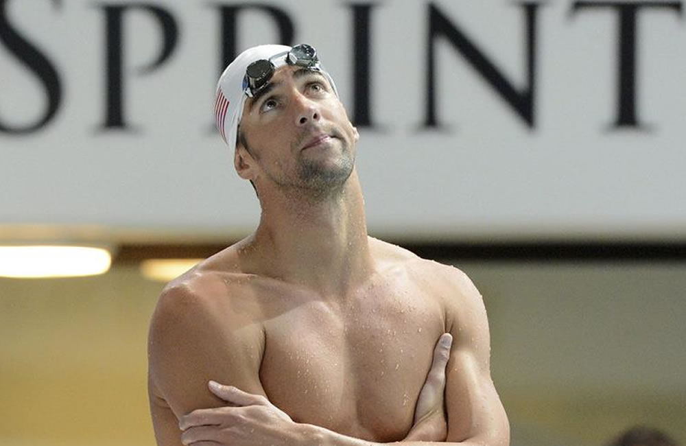 Phelps, suspendido seis meses y apartado de los Mundiales. Foto: EFE