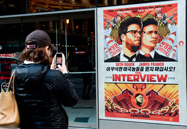 Sony Pictures anunció la cancelación del estreno en EE.UU. de la película "The Interview", después de que las principales salas del país rechazaran el filme por el temor a un acto terrorista. Foto: EFE