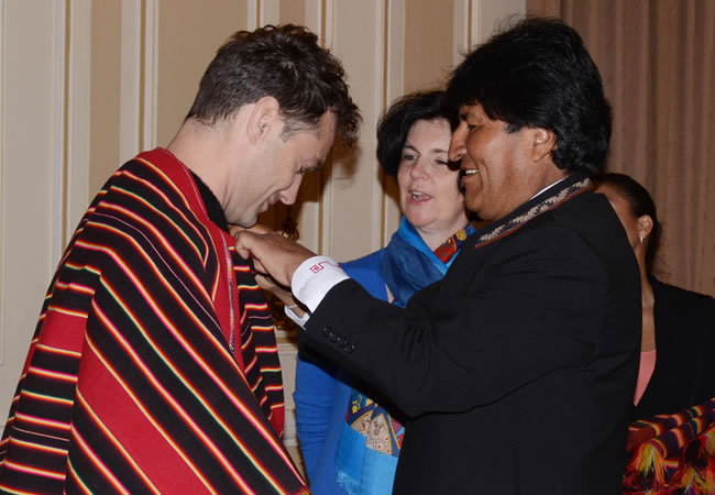 Presidente Morales recibe al actor de cine Jude Law en Palacio de Gobierno. Foto: ABI