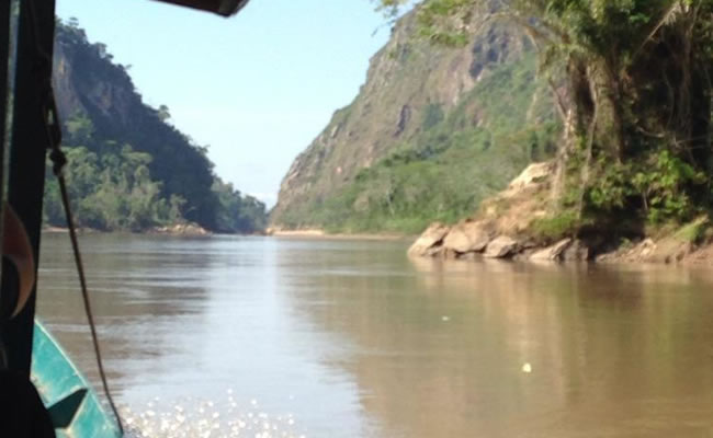 Mil personas evacuadas por el desborde de un río en la amazonía. Foto: Twitter
