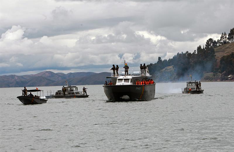 La Fuerza de Tarea Diablos Azules de la Armada Boliviana, inicia contra el  lucha contra el narcotráfico, trato y tráfico de personas. Foto: EFE