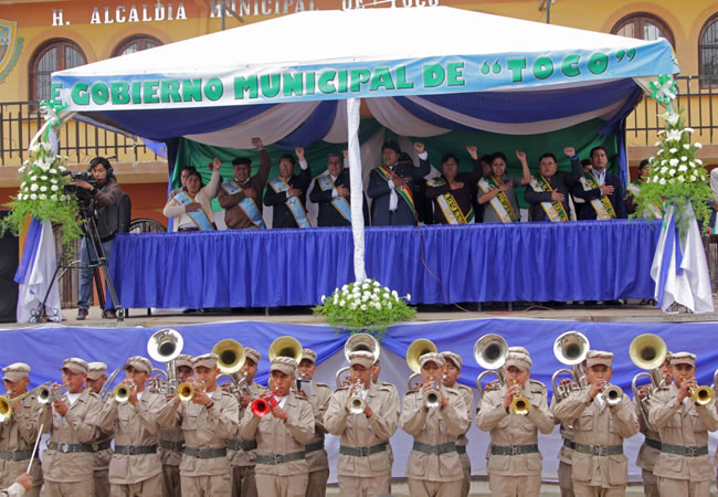 El presidente Evo Morales rindió su homenaje a los 59 años de creación del municipio de Toco de Cochabamba. Foto: ABI