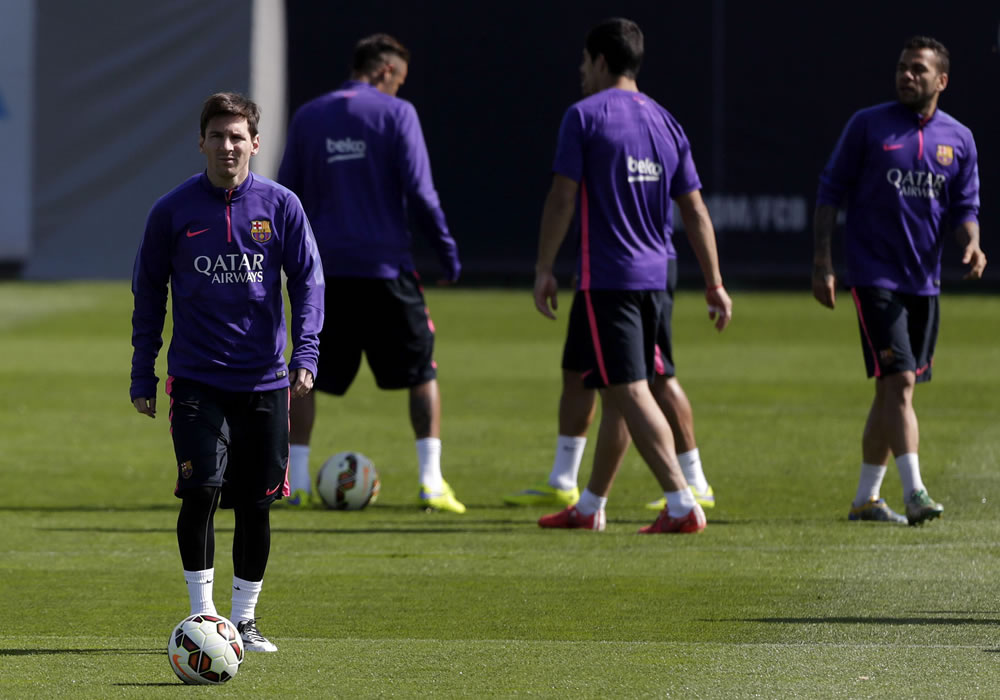 El delantero argentino del FC Barcelona, Leo Messi, durante el entrenamiento que el equipo azulgrana. Foto: EFE