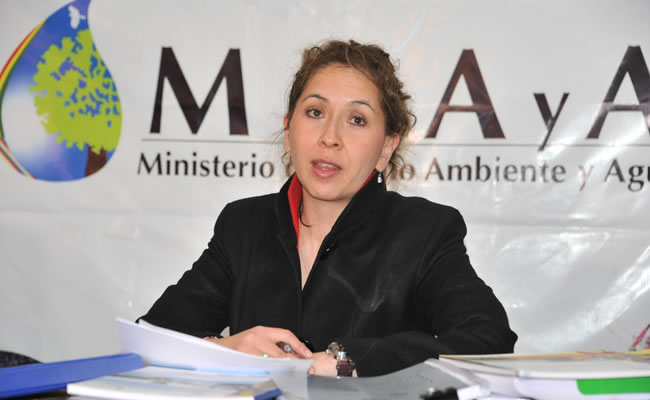 La ministra de medio Ambiente y Agua, Alexandra Moreira. Foto: ABI