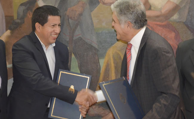 Bolivia y Argentina firman acuerdo de integración energética binacional. Foto: ABI