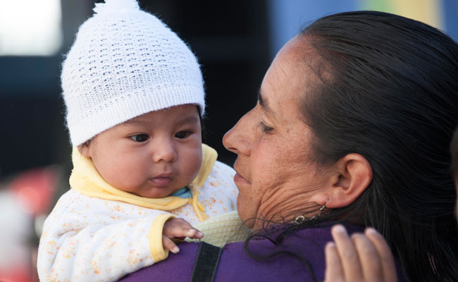 El Subsidio Universal Prenatal, prevé beneficiar al menos a 285.000 mujeres del país. Foto: ABI