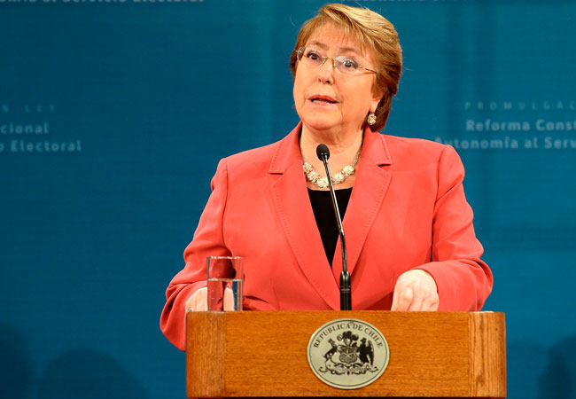 La presidenta, Michelle Bachelet, llevará, en sus viajes, la postura de su gobierno sobre la demanda marítima boliviana. Foto: EFE