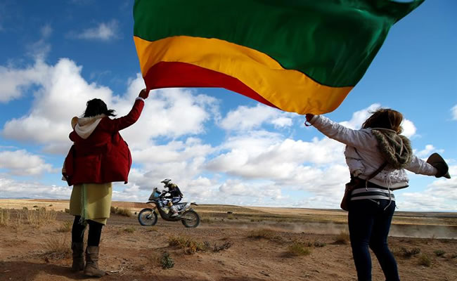 El Rally Dakar en suelo boliviano. Foto: EFE