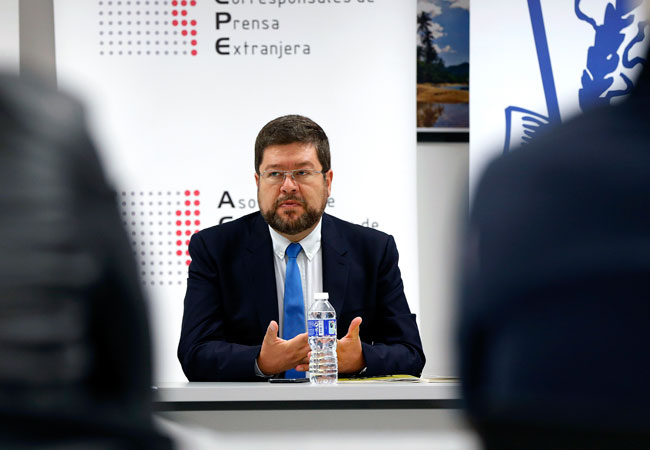 Samuel Doria Medina, durante una rueda de prensa en Madrid, España. Foto: EFE