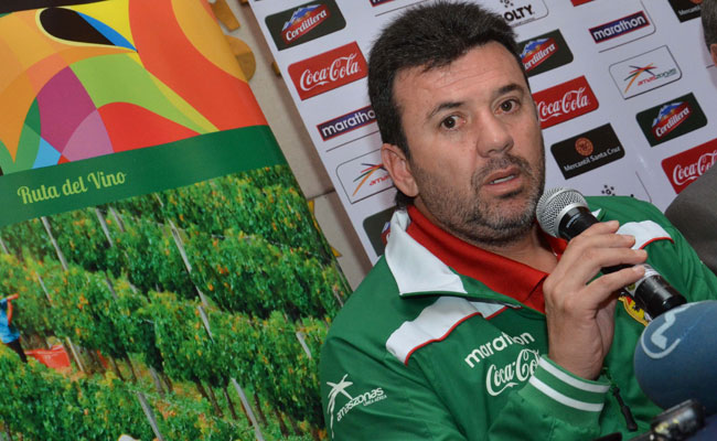 Julio César Baldivieso, director técnico de la selección de Bolivia. Foto: ABI