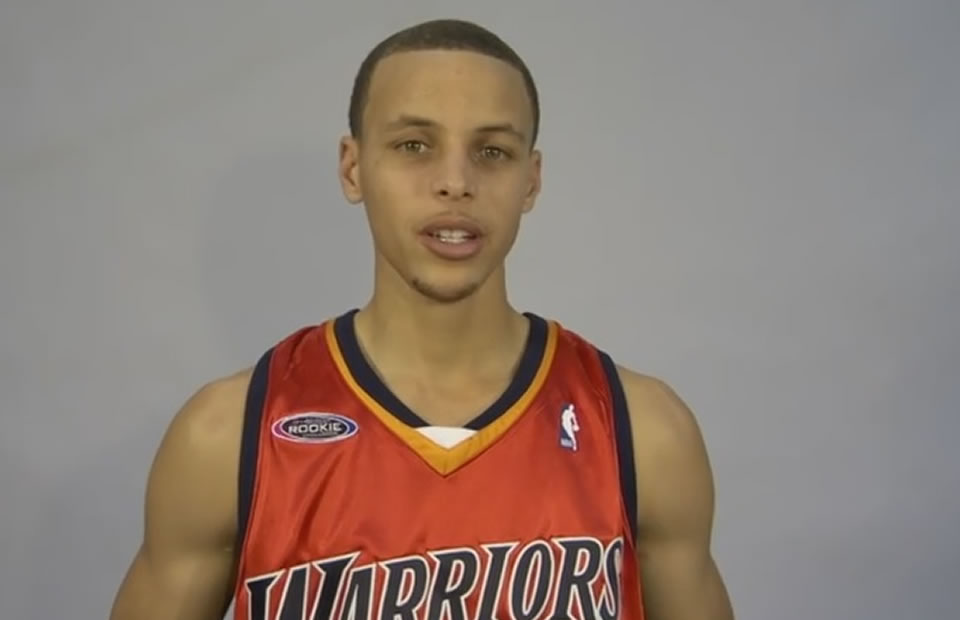 Stephen Curry en sus inicios con los Warriors. Foto: Youtube