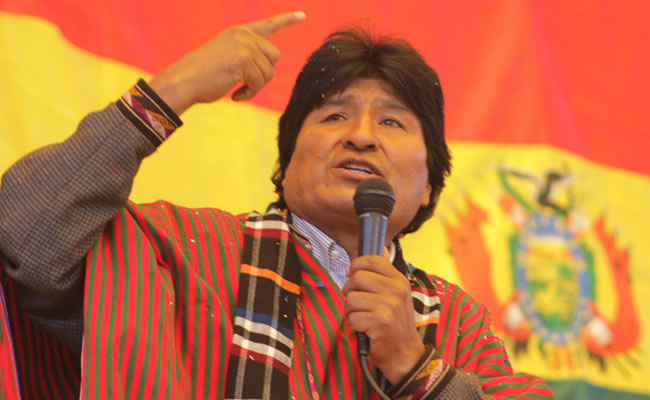 Evo Morales y la campaña en defensa de las aguas del manantial Silala. Foto: ABI