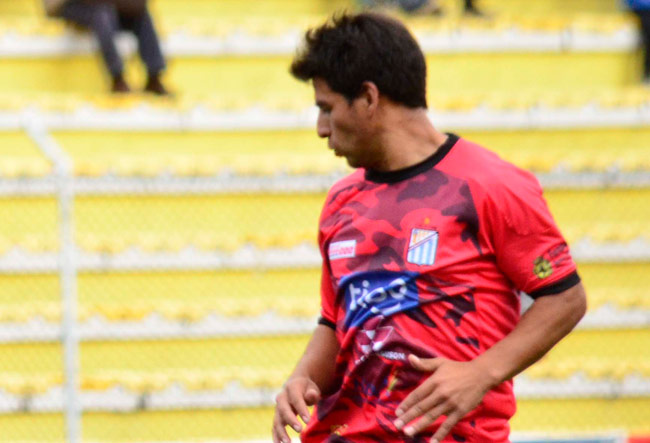 El jugador Juan Pablo Alemán de Ciclón de Tarija. Foto: ABI