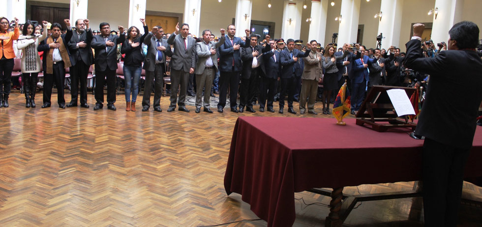 El presidente Evo Morales juramenta a sus ministros en el inicio de su duodécimo año de mandato. Foto: ABI