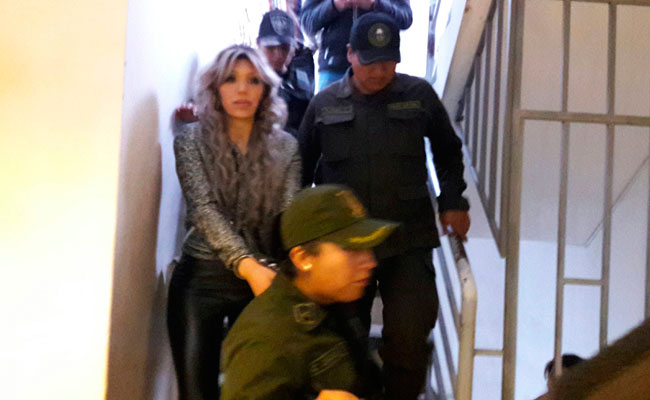 Gabriela Zapata durante tras una de las audiencias judiciales en marzo pasado. Foto: ABI