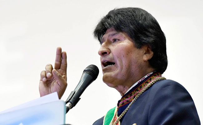 El presidente Evo Morales en un acto por la efemérides paceña. Foto: ABI
