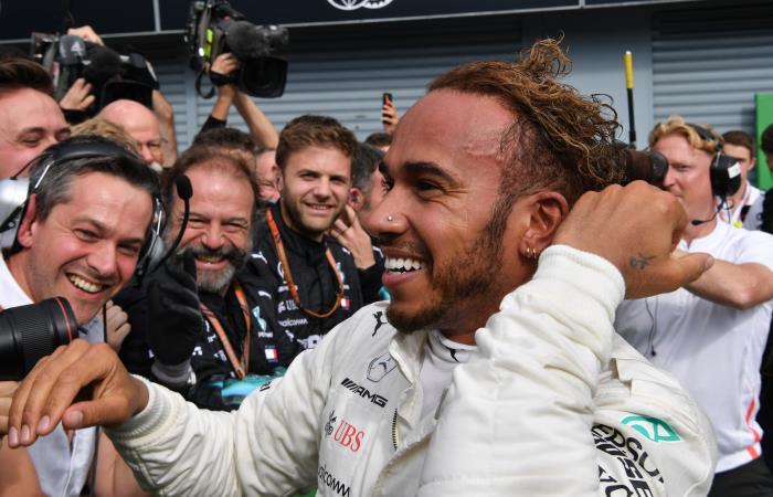 Lewis Hamilton gana el Gran Premio de Monza. Foto: AFP