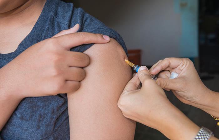 Campaña de vacunación en Bolivia. Foto: Shutterstock