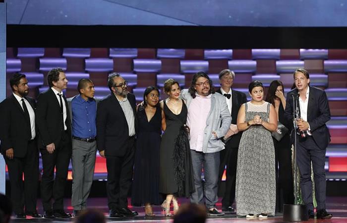 El elenco de la película "Roma" en la gala de la entrega de los Premios Platino 2019. Foto: EFE