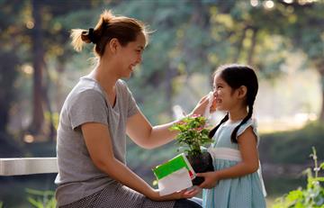¿No sabes qué regalar el 'Día de la Madre'? Aquí te dejamos opciones 'verdes' para mamá