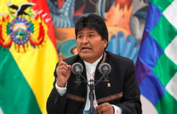 "Estoy renunciando para que mis compañeros no sean amedrentados y amenazados" Evo Morales. Foto: Twitter