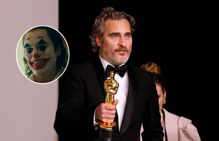 Joaquin Phoenix con el Oscar al Mejor Actor por su actuación en 'Joker'. Foto: EFE