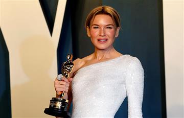 Renée Zellweger recibe el premio a 'Mejor actriz' en los Oscar 