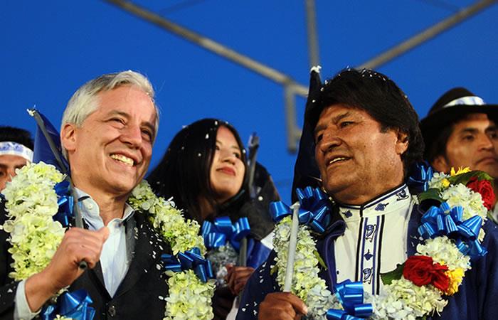 Álvaro García Linera junto a Evo Morales. Foto: ABI