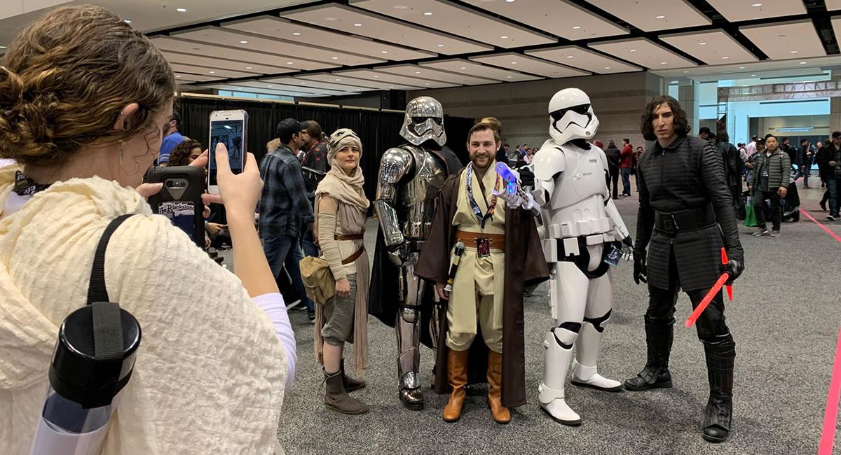 Asistentes a la convención 'Star Wars Celebration' del 2019 en Chicago (EE.UU.). Foto: EFE