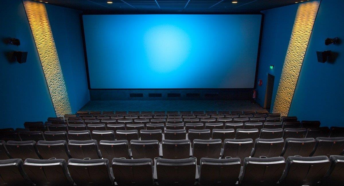 Santa Cruz podría reabrir sus salas de cine. Foto: Pixabay