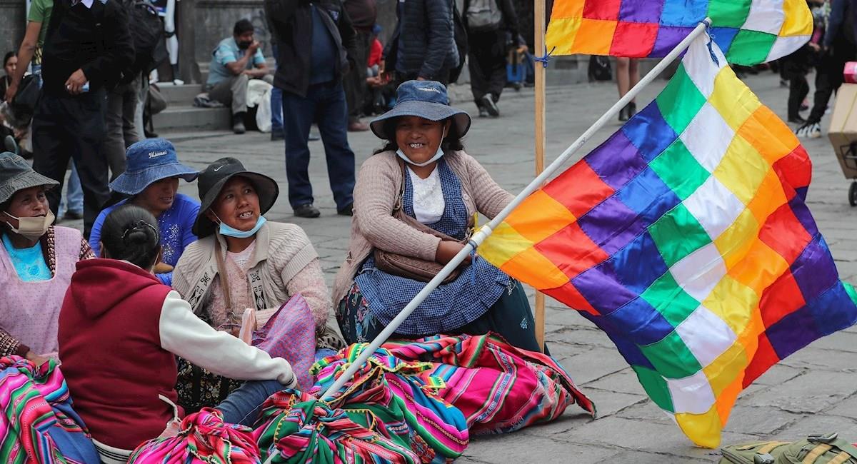 Simpatizantes del MAS durante una vigilia en La Paz. Foto: EFE