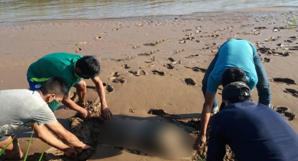 Hayan cuerpo sin vida por accidente en rio Isiboro. Foto: Twitter @mindefbolivia