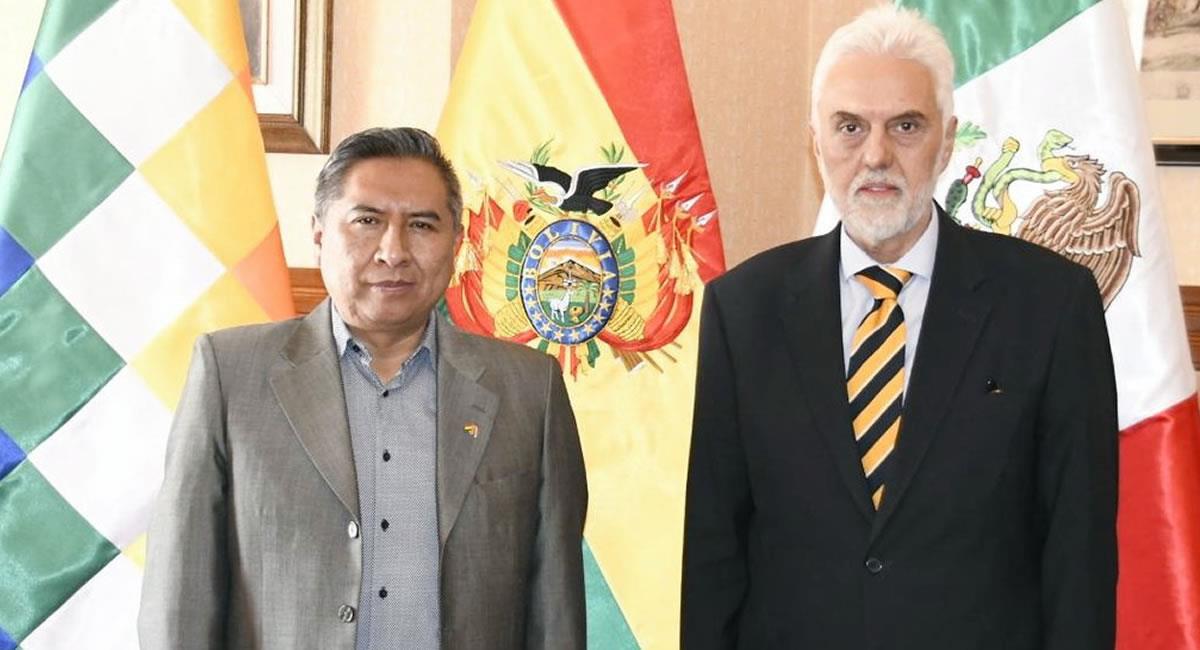 Canciller de Bolivia, Rogelio Mayta, se reunió con el encargado de Negocios de México, Edmundo Font. Foto: ABI