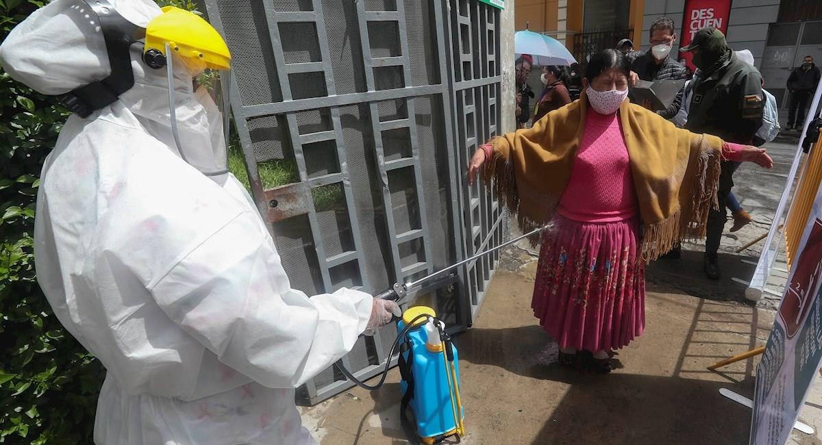 Bolivia registró un nuevo récord de contagios diarios. Foto: EFE