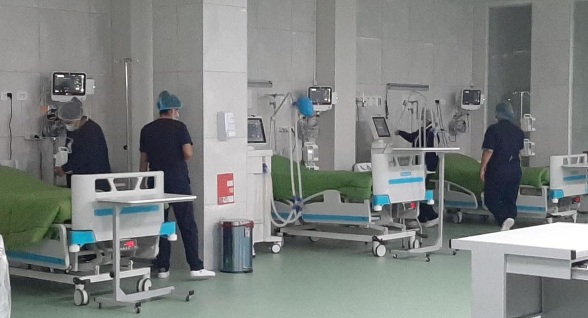 Sala de terapia intensiva en el Hospital del Norte para casos COVID. Foto: ABI